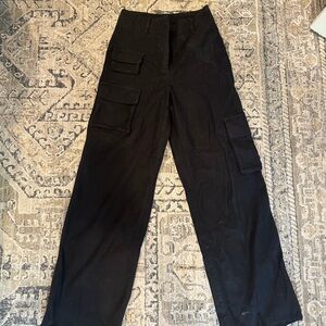 Aritzia Wilfred Free Cargo Pants